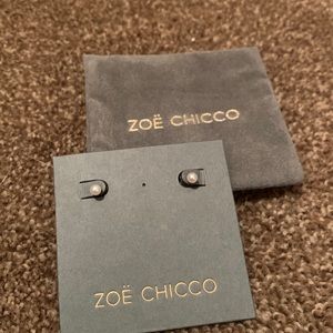 Zoë Chicco pearl earrings